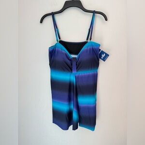 NWT Hilor Women’s Flyaway Bandeau Tankini Top - Size 16